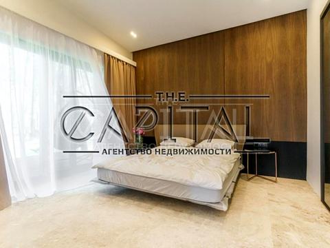 будинок за адресою Жовтнева