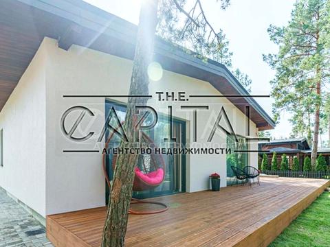 будинок за адресою Жовтнева