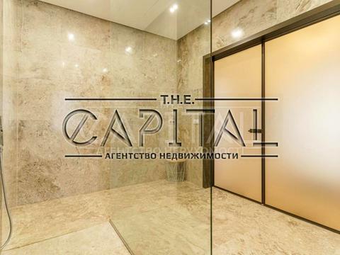 будинок за адресою Жовтнева