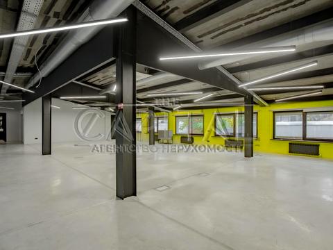 комерційна за адресою Велика Васильківська вул. (Червоноармійська), 55-А