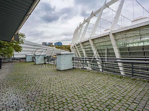 комерційна за адресою Велика Васильківська вул. (Червоноармійська), 55-А