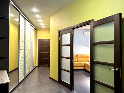 квартира за адресою В'ячеслава Чорновола вул., 25