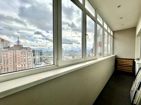 квартира за адресою В'ячеслава Чорновола вул., 25