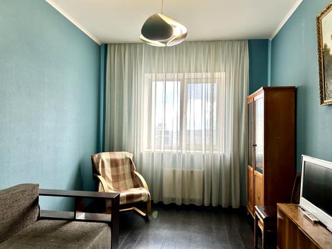 квартира за адресою В'ячеслава Чорновола вул., 25