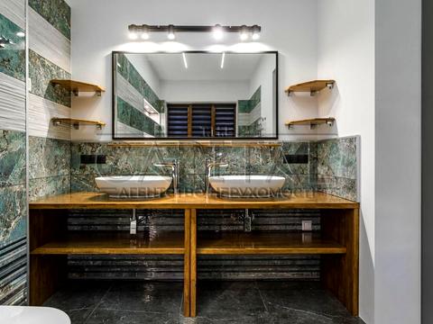 будинок за адресою Київ, Квітки Цісик вул. (Гамарника), 14