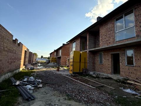 будинок за адресою Лісова