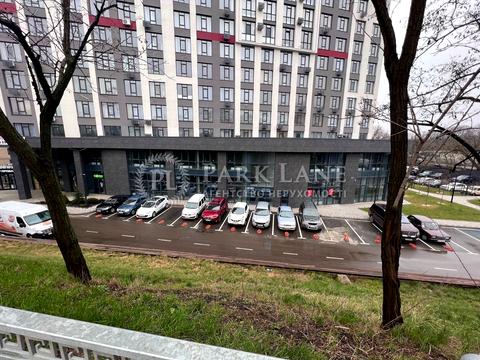 коммерческая по адресу Любомира Гузара просп. (Космонавта Комарова), 11