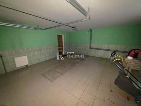 будинок за адресою вишнева