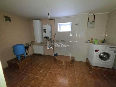 будинок за адресою вишнева