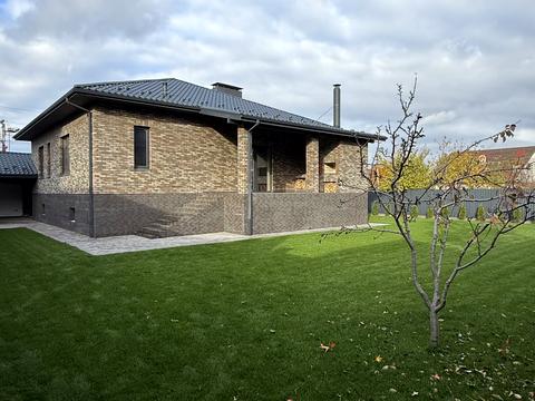 будинок за адресою Парковка