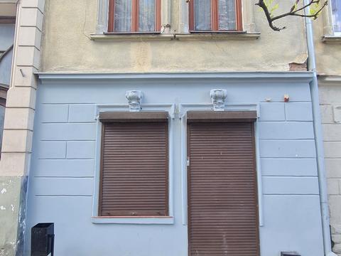 комерційна за адресою Героїв УПА вул., 22