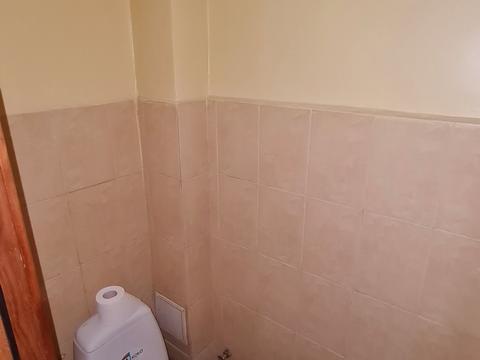 комерційна за адресою Героїв УПА вул., 22