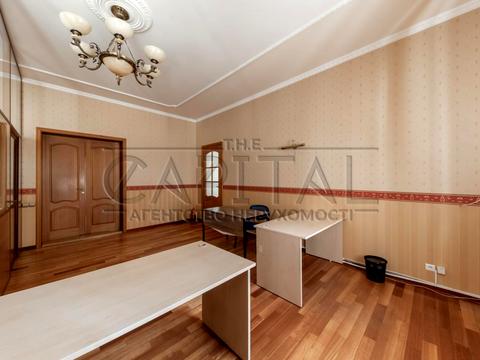 коммерческая по адресу Круглоуниверситетская ул., 4