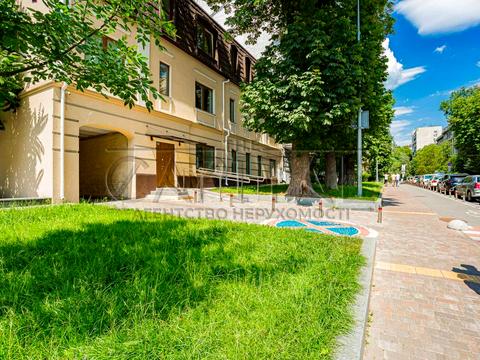 коммерческая по адресу Ивана Франко ул., 26