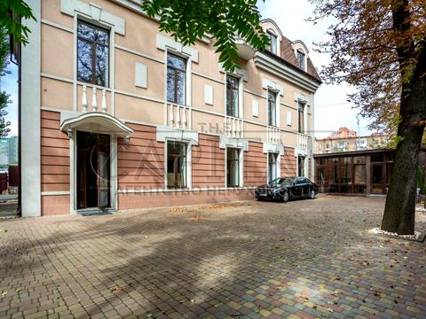 коммерческая по адресу Жилянская ул., 97