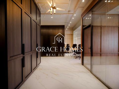 комерційна за адресою Еспланадна вул., 32-В