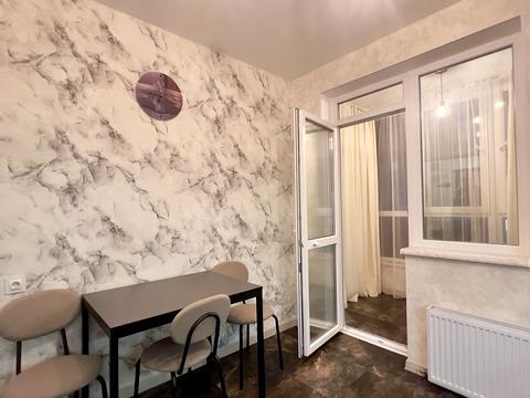 квартира по адресу Евгения Чикаленко ул., 95