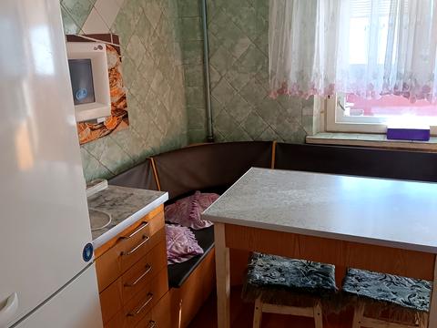 квартира за адресою Ревуцького вул., 19/1