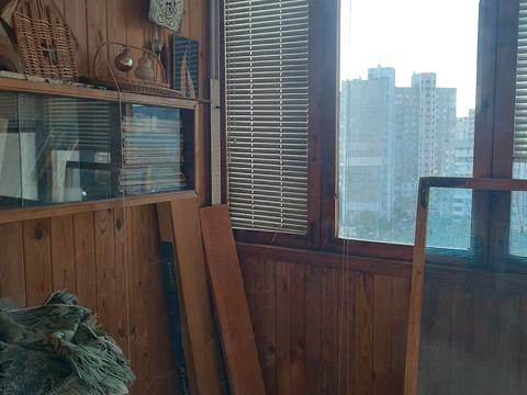 квартира за адресою Ревуцького вул., 19/1