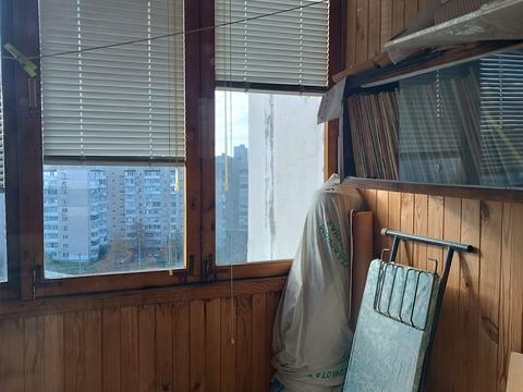 квартира за адресою Ревуцького вул., 19/1