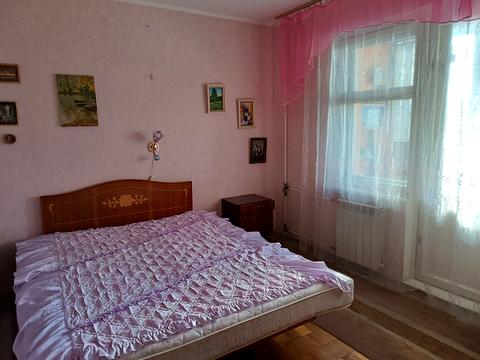 квартира за адресою Ревуцького вул., 19/1