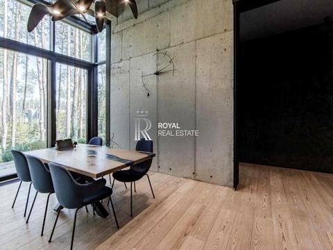 будинок за адресою успішна