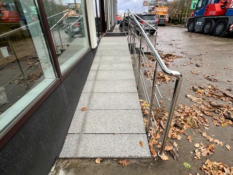 коммерческая по адресу Дорожна, 75