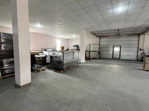 коммерческая по адресу Дорожна, 75