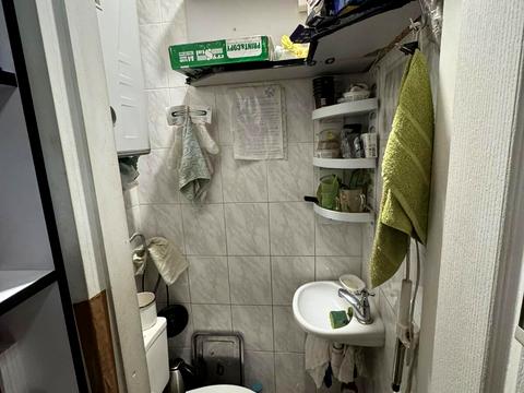 комерційна за адресою Гетьмана Петра Дорошенка вул. (), 13