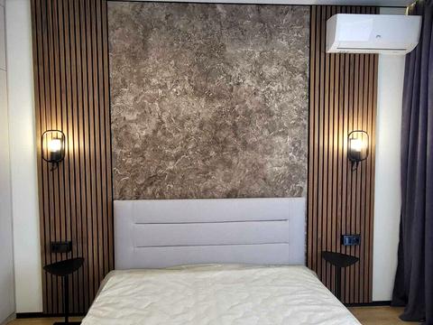 квартира за адресою Причальна вул., 10