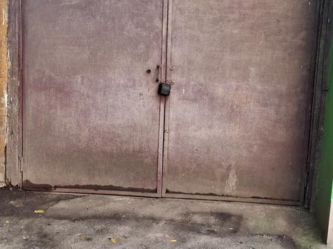 паркомісце за адресою Степана Бандери вул., 11