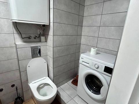 квартира за адресою Академіка Заболотного вул., 44