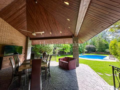 будинок за адресою Анатолія Солов'яненка вул.