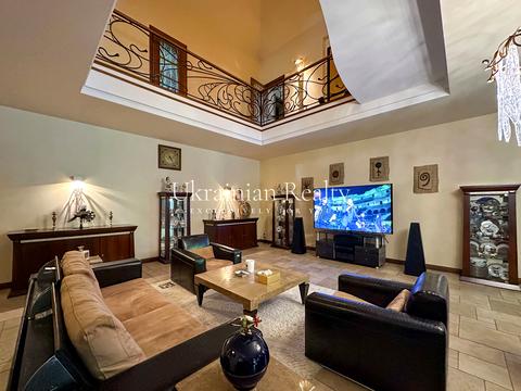 будинок за адресою Анатолія Солов'яненка вул.