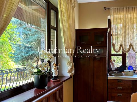 будинок за адресою Анатолія Солов'яненка вул.