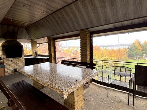 будинок за адресою Тиха, 16