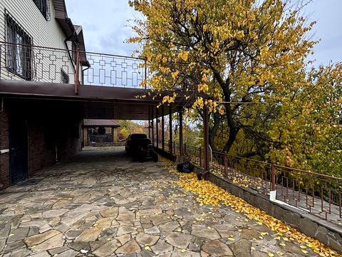 будинок за адресою Тиха, 16