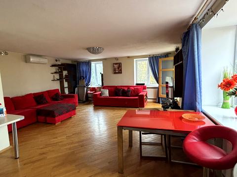 будинок за адресою Тиха, 16