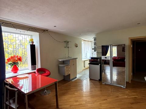 будинок за адресою Тиха, 16