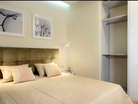 квартира по адресу Андрея Верхогляда ул. (Михайла Драгомирова), 17