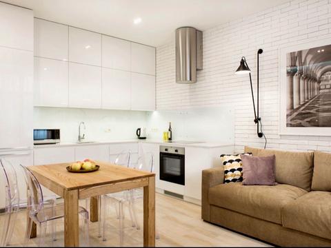 квартира по адресу Андрея Верхогляда ул. (Михайла Драгомирова), 17