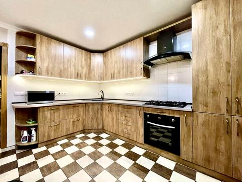 квартира по адресу Герасима Кондратьева ул. (Кирова), 144/3