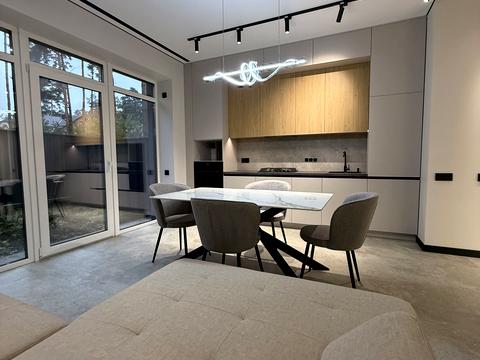 дом по адресу Українська