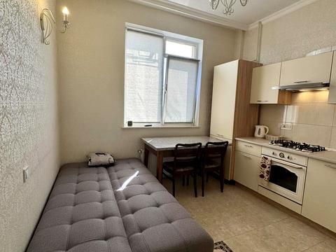 квартира за адресою Олексія Вадатурського вул. (Маршала Малиновського), 18б