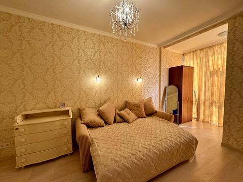 квартира за адресою Олексія Вадатурського вул. (Маршала Малиновського), 18б