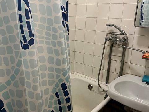 квартира за адресою Михайла Грушевського вул. (Карла Лібкнехта), 14