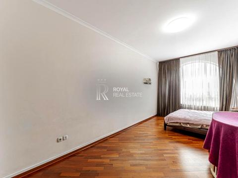 квартира по адресу Саксаганского ул., 121