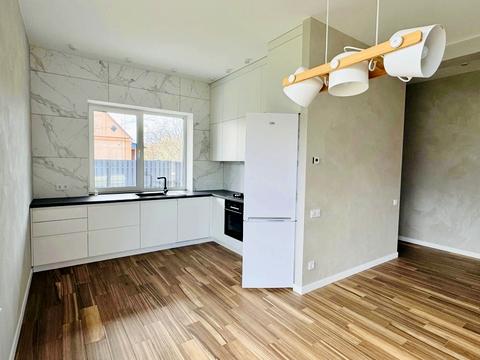 дом по адресу Вишнева