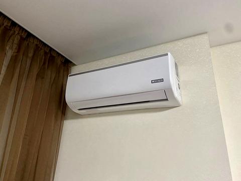 квартира за адресою Ревуцького вул., 40-В