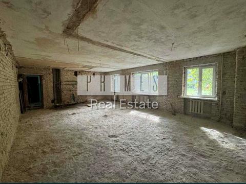 комерційна за адресою Василя Яна вул., 5